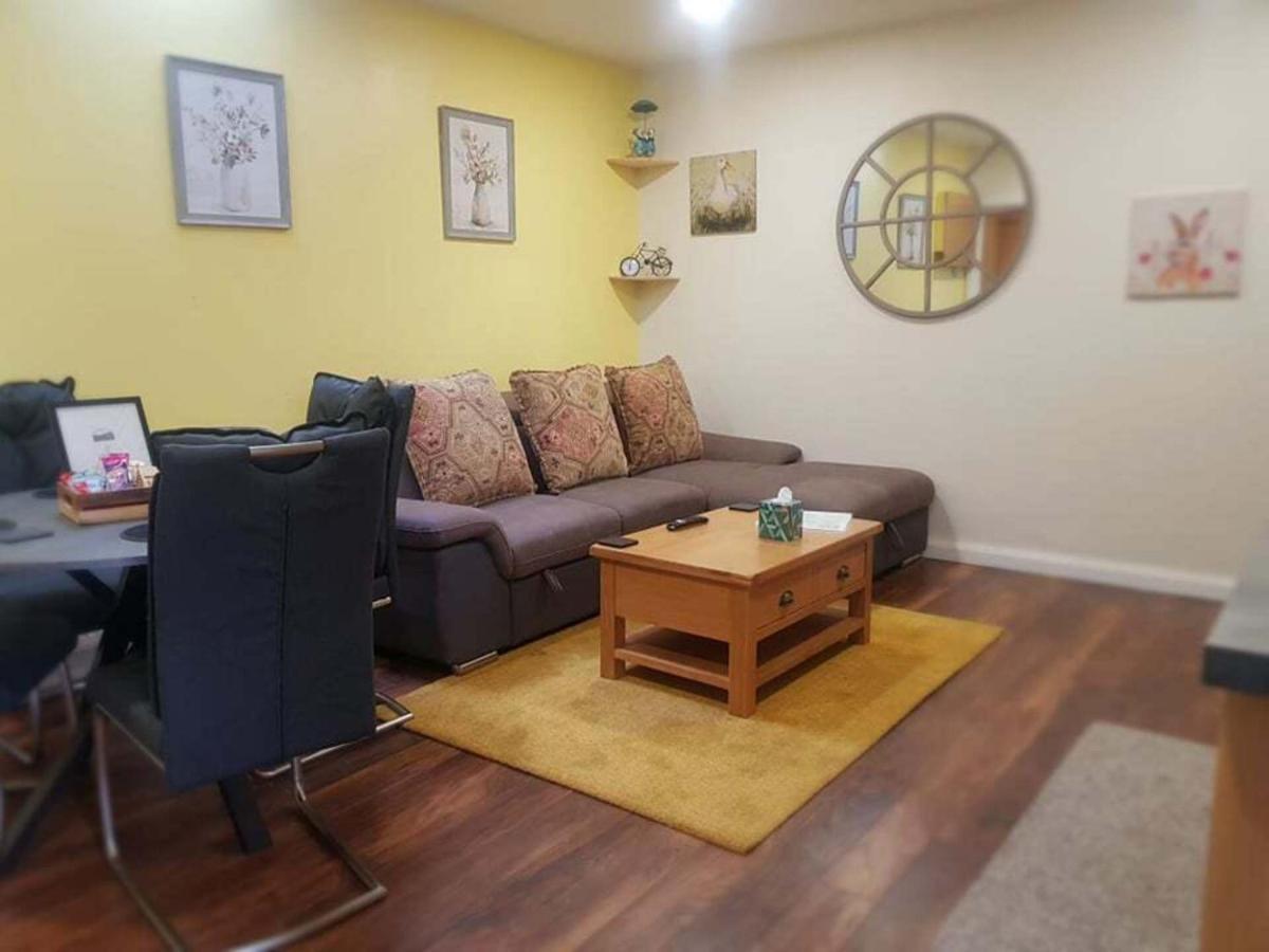 The Musical Ceol Cottage 1-Bedroom - Sleeps Four Ballynahinch Dış mekan fotoğraf