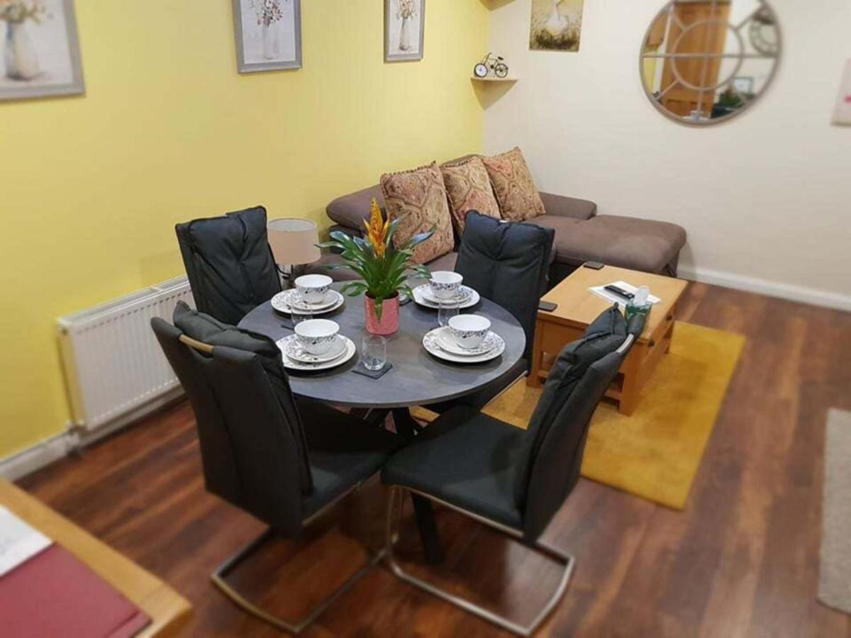 The Musical Ceol Cottage 1-Bedroom - Sleeps Four Ballynahinch Dış mekan fotoğraf