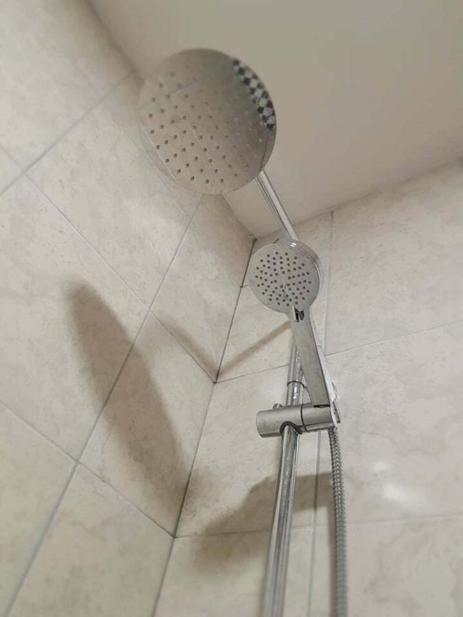 The Musical Ceol Cottage 1-Bedroom - Sleeps Four Ballynahinch Dış mekan fotoğraf