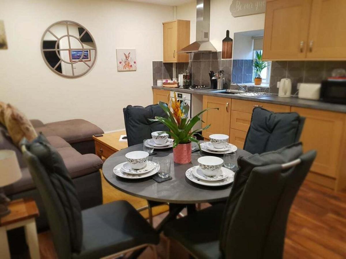 The Musical Ceol Cottage 1-Bedroom - Sleeps Four Ballynahinch Dış mekan fotoğraf